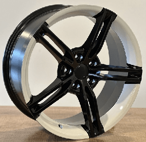 RC RC1186 8x18 5x100 ET40 BLACK/WHITE