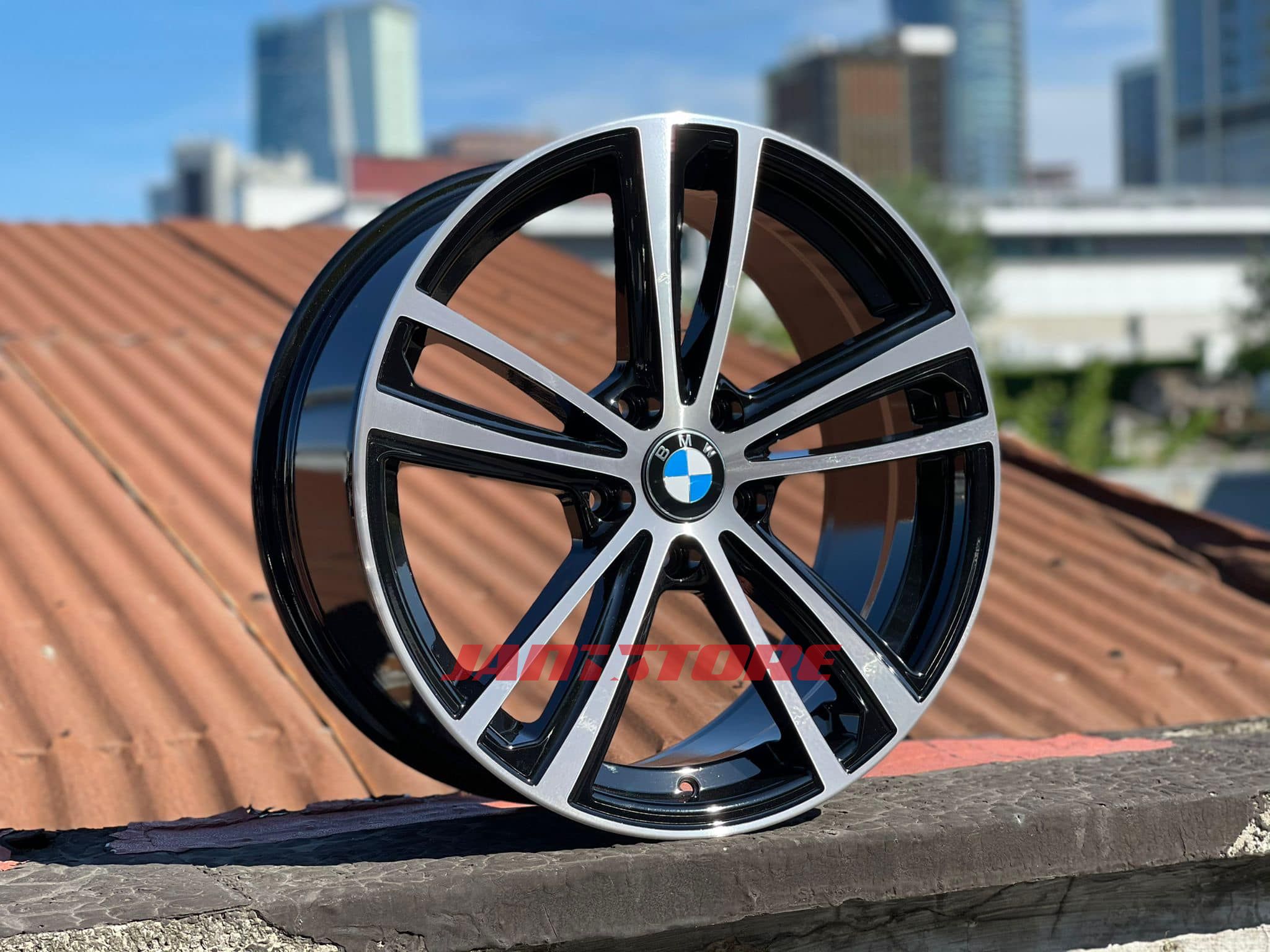 BM-F32