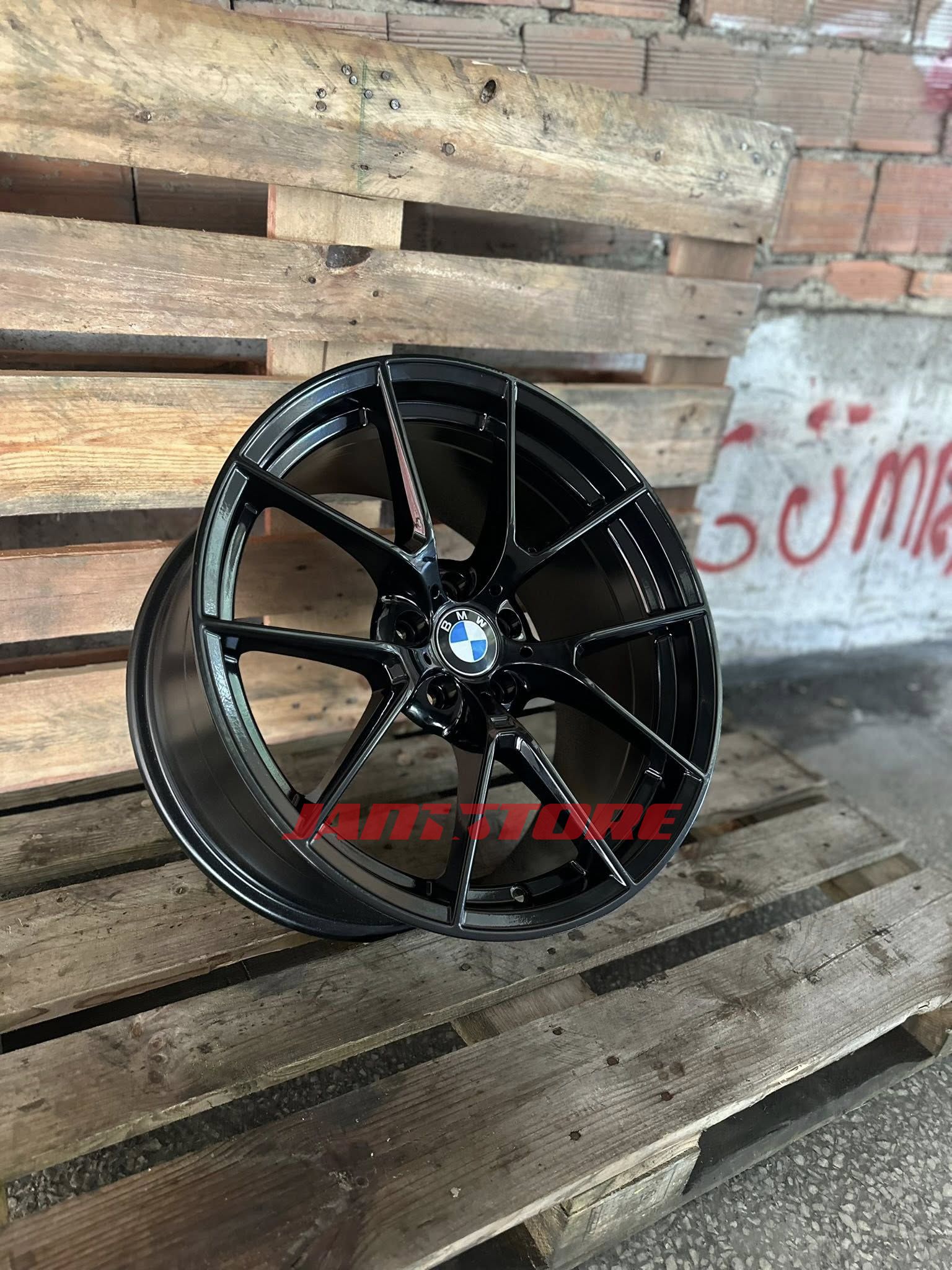 BM-M4CS BLACK